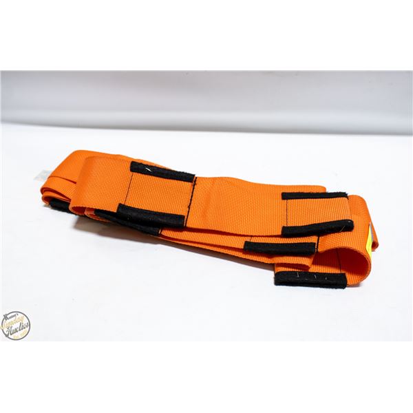 PAIR OF FOREARM FORKLIFT STRAPS
