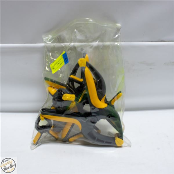 BAG FULL OF NEW DIFFRANT SIZE CLAMPS
