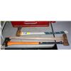 Image 1 : LOT OF 3 AXES - 2 ARE SPLITTING AXES