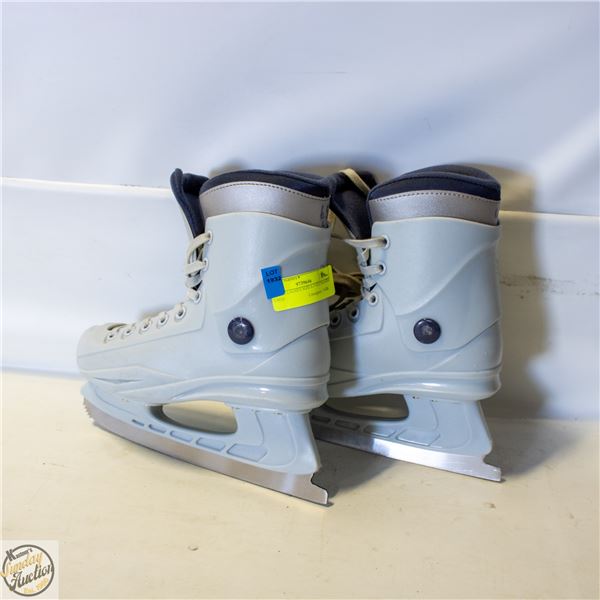 ESTATE LADIES SIZE 6.5 ICE SKATES - USED