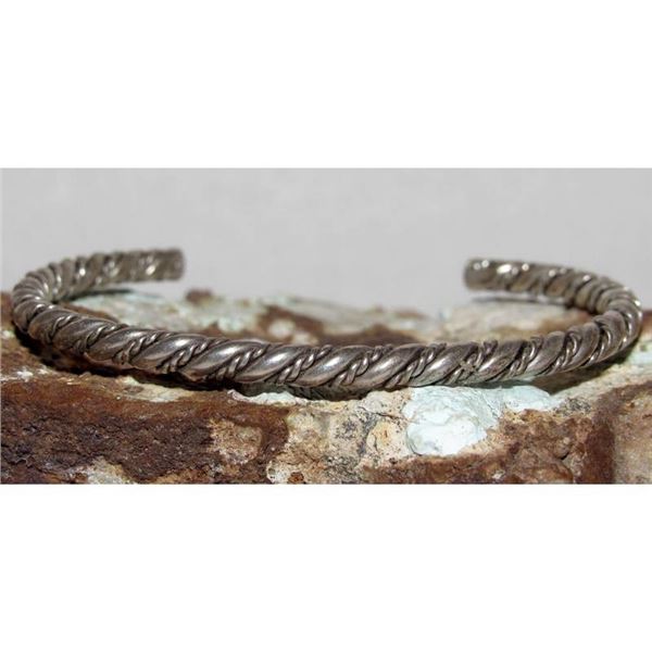 Vintage Navajo Sterling Silver Cuff Bracelet Twisted Rope Design Cuff