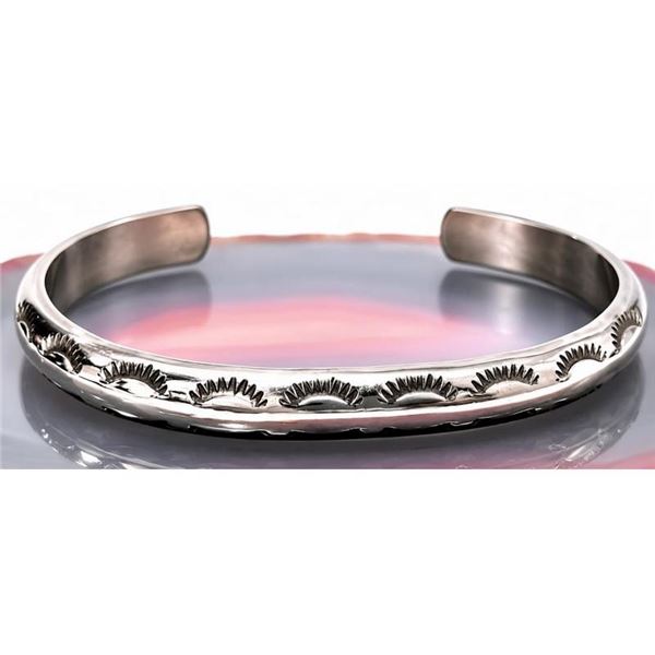 Vintage Navajo Carinated Stacker Cuff Bracelet Ingot Sterling Silver