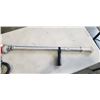 Image 2 : MILWAUKEE SCREWDRIVER WITH ATTACHMENT