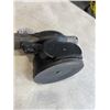 Image 2 : 16V CORDLESS TILE VIBRATOR W/ LEVEL