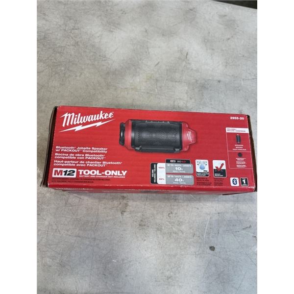 BRAND NEW MILWAUKEE PACKOUT JOB RADIO