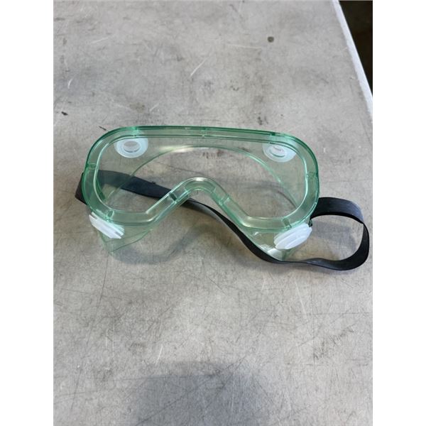 BOX OF NEW SAFETY GOGGLES