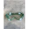Image 2 : BOX OF NEW SAFETY GOGGLES