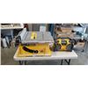 Image 1 : DEWALT JOBSITE RADIO AND TABLE SAW