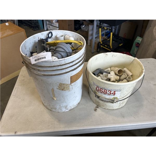2 BUCKETS OF PLUMBING CONNECTIONS