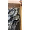 Image 2 : CASE OF NEW BLACK METAL 9 INCH GATE HANDLES
