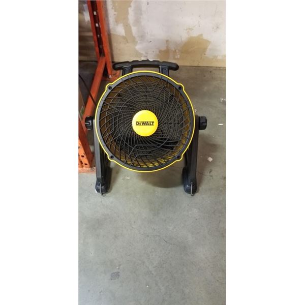 AS NEW DEWALT FLOOR FAN