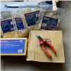 Image 7 : NEW WESTWARD HAND TOOLS 6 DOUBLE X HOSE GRIP PLIERS, 6 ORANGE ADJUSTABLE WIRE STRIPPERS, 6 BLUE ADJU