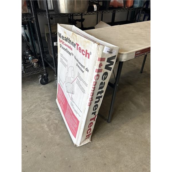 SET OF WEATHERTECH FLOOR MATTS FRONT FOR AUDI