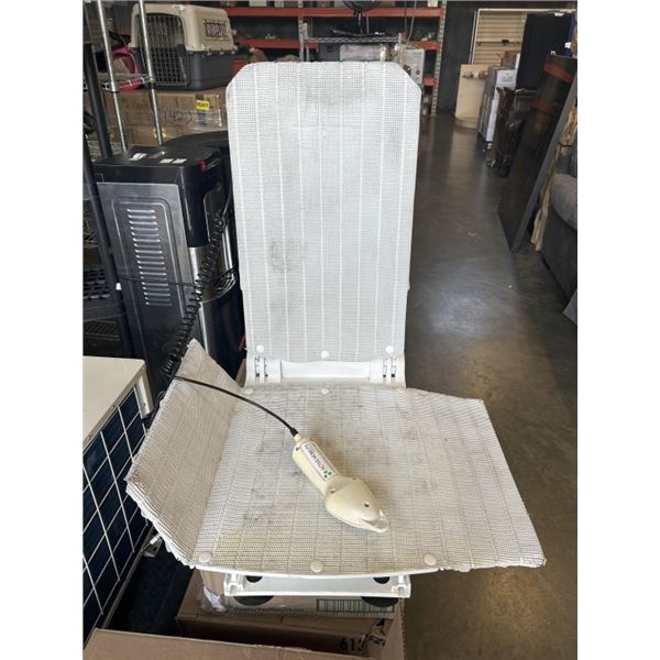 BATH LIFT CHAIR