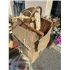 Image 6 : LARGE LOT OF ASSORTED BASKETS AND ARTIFICIAL FLOWERS, SOME NEW