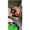 Image 4 : LARGE LOT OF ASSORTED CHRISTMAS DECOR