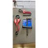 Image 3 : 3 NEW INDEXING NAIL PULLERS AND 2 - 2PC STRAP WRENCH SETS