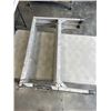 Image 1 : 2 STEP METAL SAWHORSE LADDER