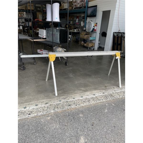 DEWALT SAW STAND