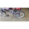 Image 2 : KIDS AVIGO BIKE