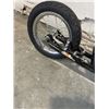 Image 4 : KIDS NEXT SCOOTER BIKE