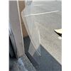 Image 2 : ASSORTED CLEAR PLEXI PIECES