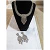 Image 1 : VINTAGE RHINESTONES NECKLACE AND PAIR OF EARRINGS