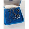 Image 2 : 925 STERLING SILVER CHAIN AND PENDANT NECKLACE