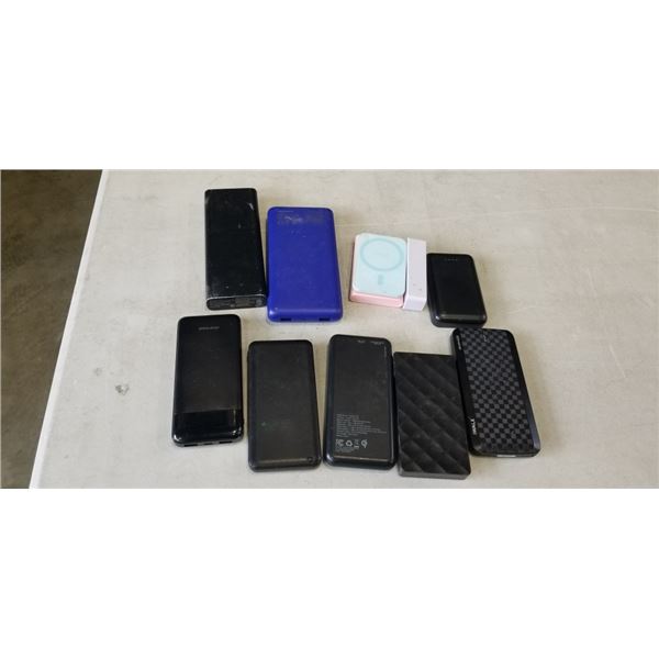 10 ASSORTED POWER BANKS