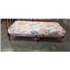 Image 2 : RATTAN CHAISE LOUNGER