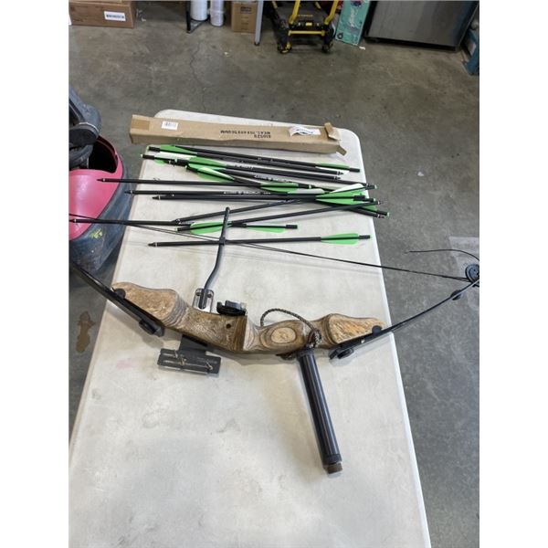 GOLDEN EAGLE CROSSBOW AND 12 PACK OF ARROWS