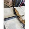 Image 3 : GOLDEN EAGLE CROSSBOW AND 12 PACK OF ARROWS