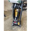 Image 3 : EUREKA VACUUM CLEANER - WORKING