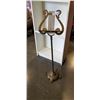 Image 1 : BRASS MUSIC STAND