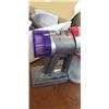 Image 5 : DYSON V8 ORIGIN PLUS CORDLESS STICK VACUUM - TESTED WORKING, RETAIL $599