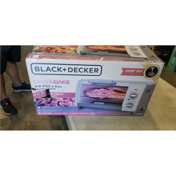 BLACK & DECKER 4-SLICE AIR FRY TOASTER OVEN - TESTED WORKING, RETAIL $179