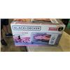 Image 1 : BLACK & DECKER 4-SLICE AIR FRY TOASTER OVEN - TESTED WORKING, RETAIL $179