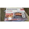 Image 2 : BLACK & DECKER 4-SLICE AIR FRY TOASTER OVEN - TESTED WORKING, RETAIL $179