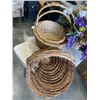 Image 3 : LARGE LOT OF WICKER BASKETS