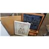Image 2 : CHALK BOARD, WHITE BOARD, BULLETON BOARD AND PICTURE FRAME