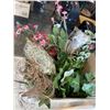 Image 3 : 2 BOXES OF NEW FAKE FLORALS