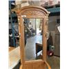 Image 2 : ANTIQUE ENTRY BENCH COAT RACK W/ STORAGE IN SEAT
