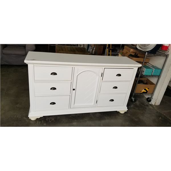 POTTERY BARN 6 DRAWER, 1 DOOR DRESSER