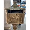 Image 3 : VINTAGE MAILBOX