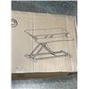 Image 3 : VIVO BLACK DESK RISER