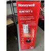 Image 2 : HONEYWELL 16" QUIET STAND FAN - TESTED WORKING