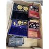 Image 1 : ASSORTED VINTAGE COLLECTIBLES AND MINIATURES, PARTIAL SCALES ETC