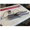 Image 4 : DYSON V10 CORDLESS VACUUM CLEANER W/ CHARGER