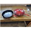 Image 1 : 2 LE CREUSET CAST IRON PANS W/ 1 LID