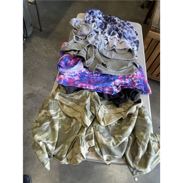 LOT OF NEW 2X SHORTS